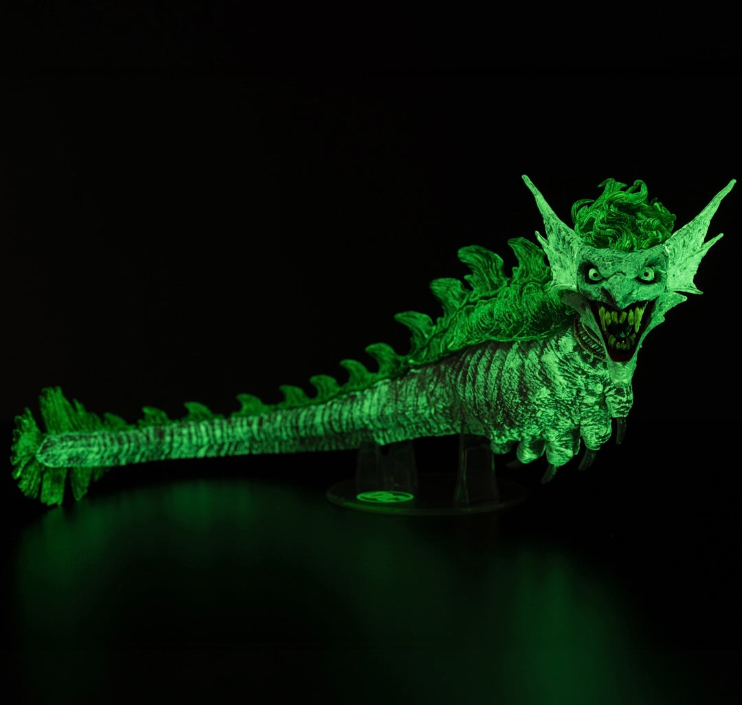 McFarlane Toys – DC Multiverse The Joker Dragon (Glow in the Dark Edition) | Gold Label | Limitiert auf 5.400 Stück